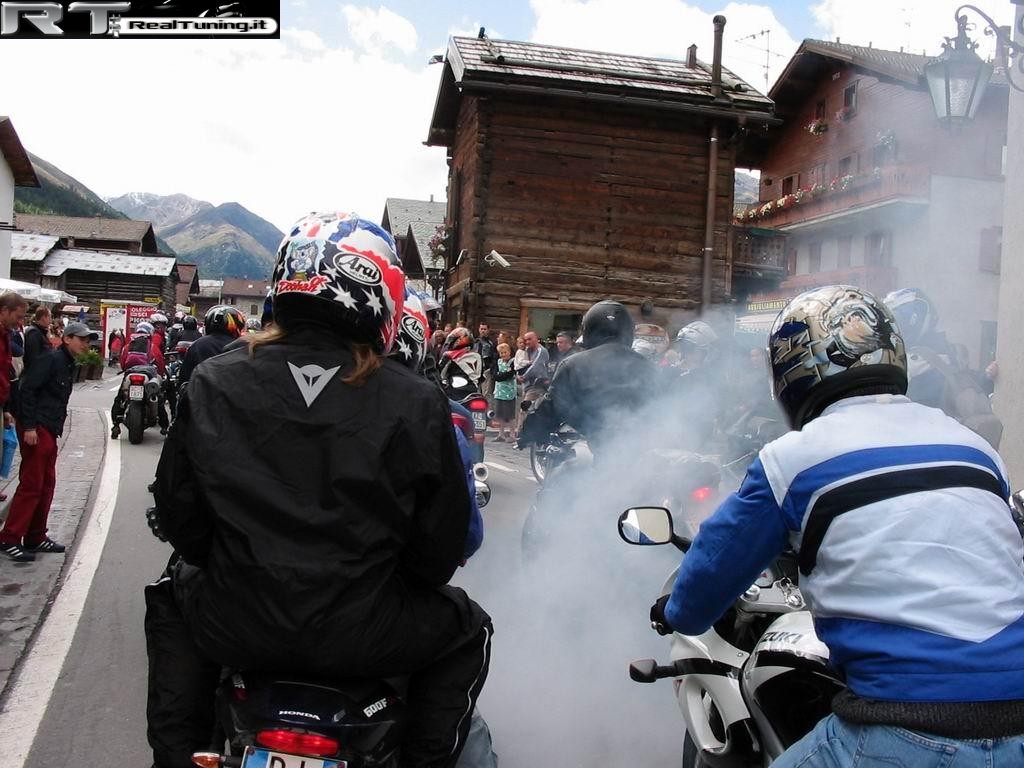 2003-08-motoraduno-a-livigno (Foto 3)