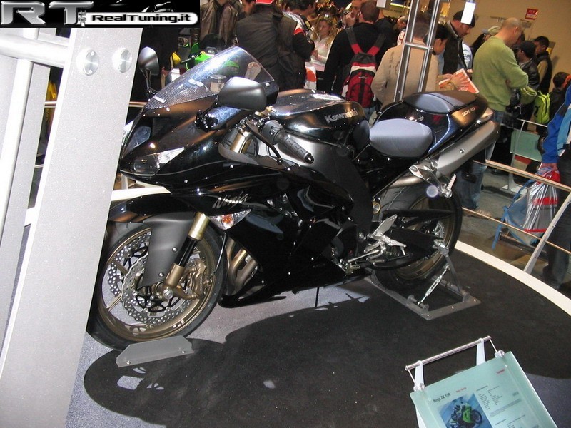 2005-11-eicma-fiera-motocicli (Foto 28)