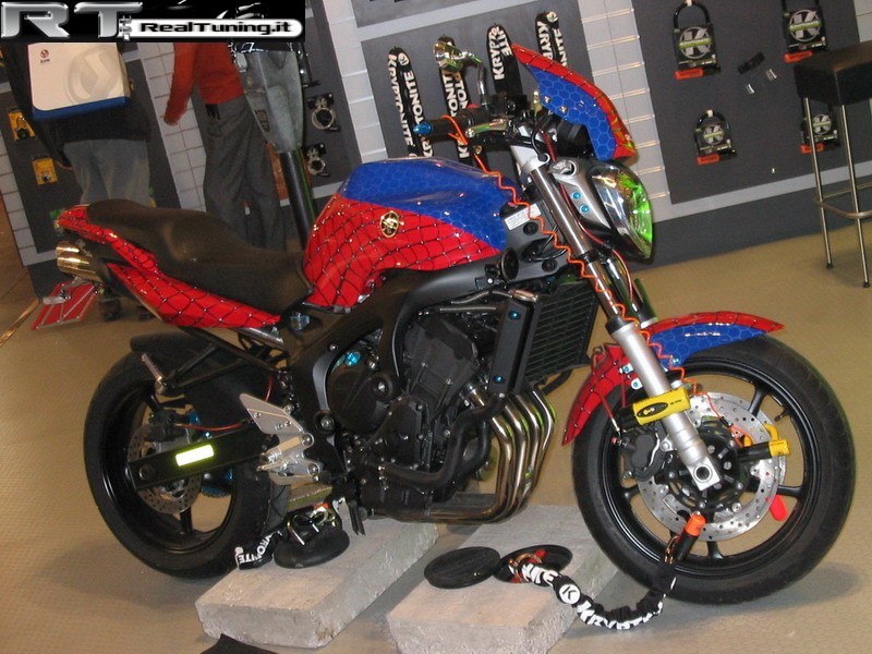 2005-11-eicma-fiera-motocicli (Foto 37)