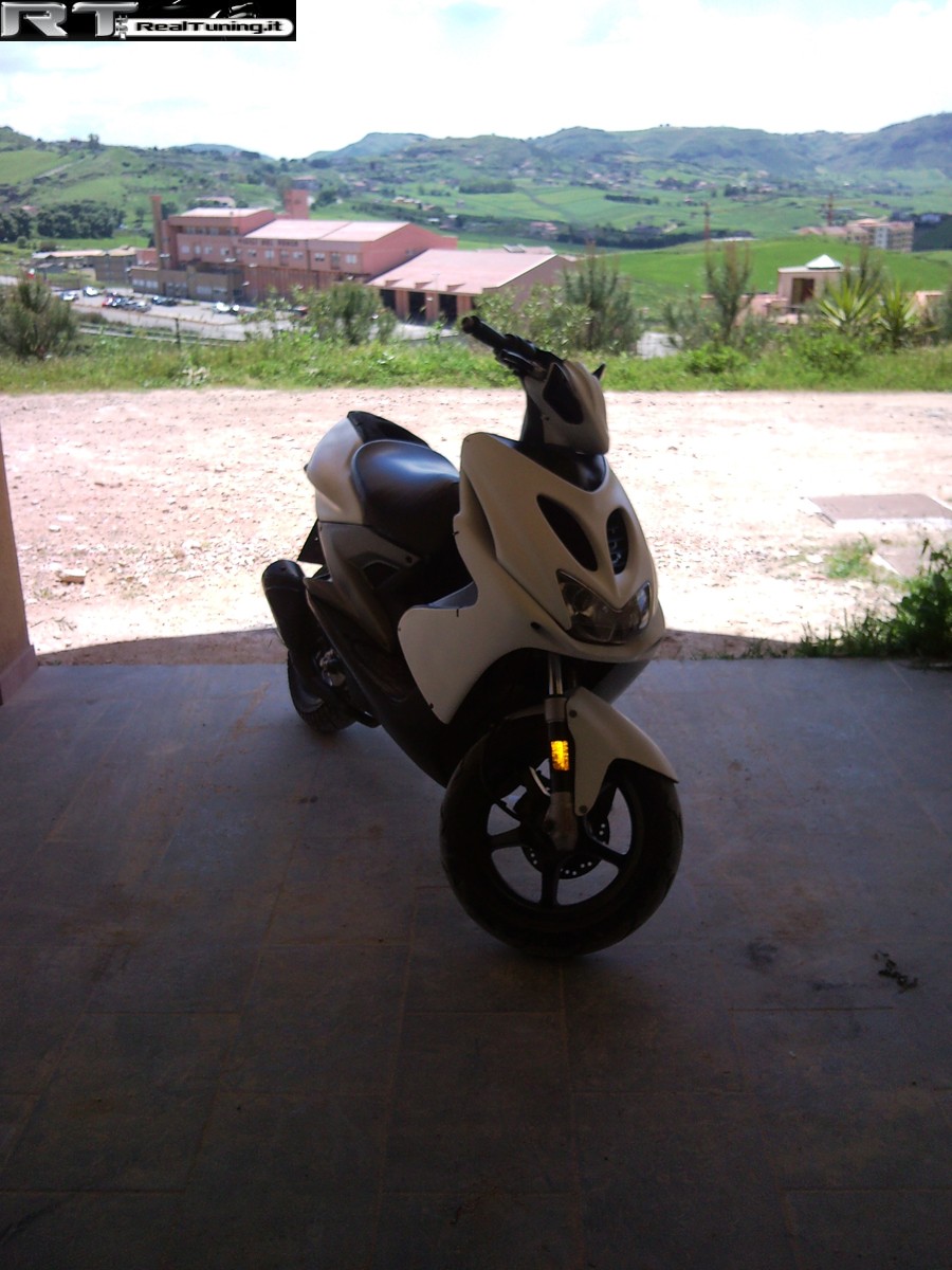 YAMAHA AEROX di mondomarcio - Foto 4